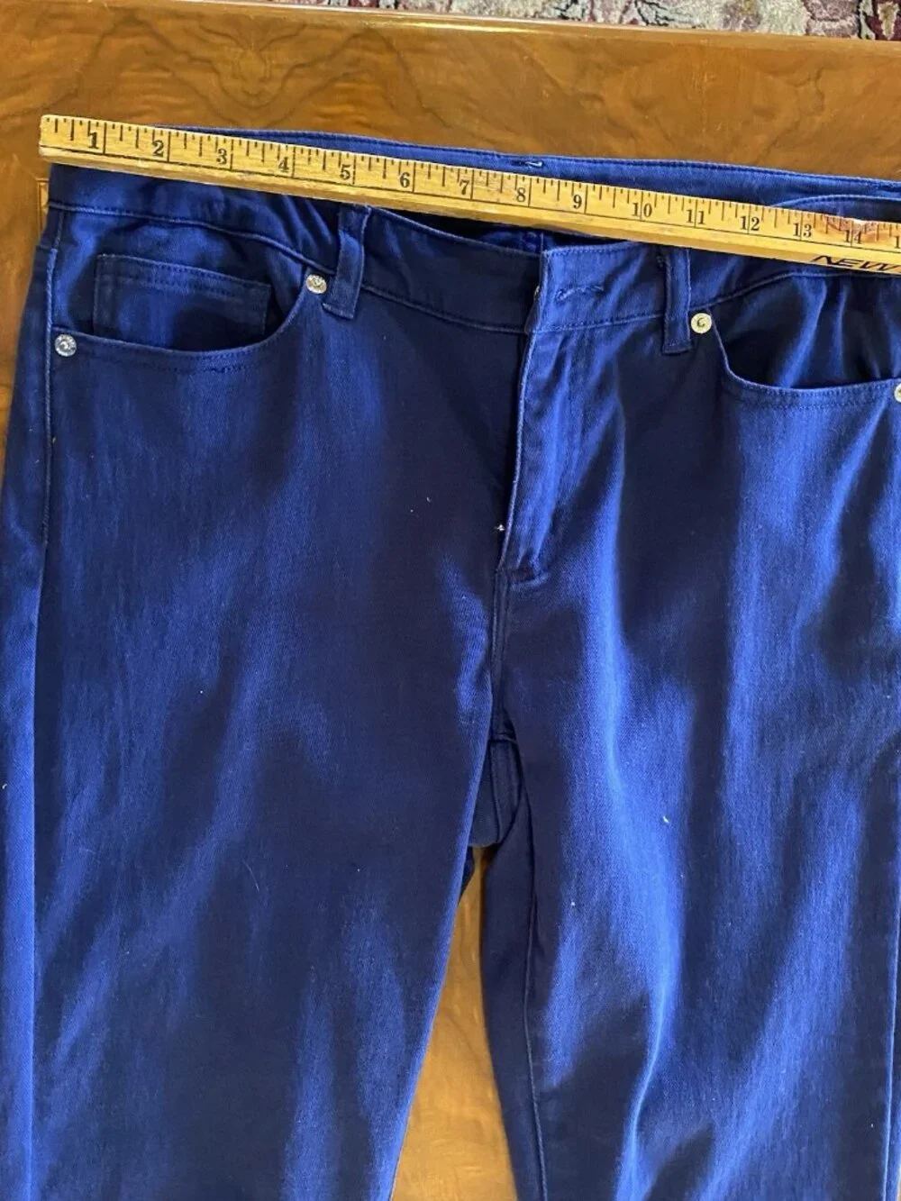 Women's Michael Kors blue jeans Size 8 skinny beautiful Blue very nice